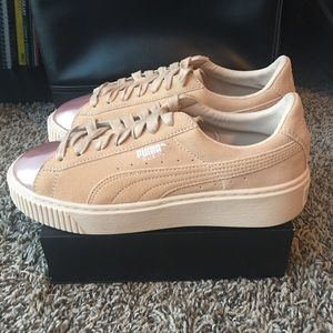 puma suede platform gold toe